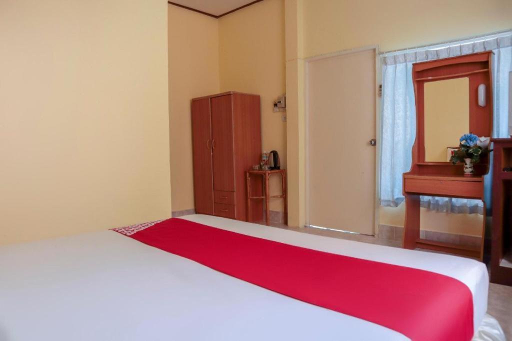 Oyo 681 Paradise Hotel Ao Nang Eksteriør billede
